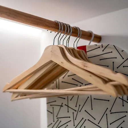 Apt. Rocha N. * לאגוּ‏ש